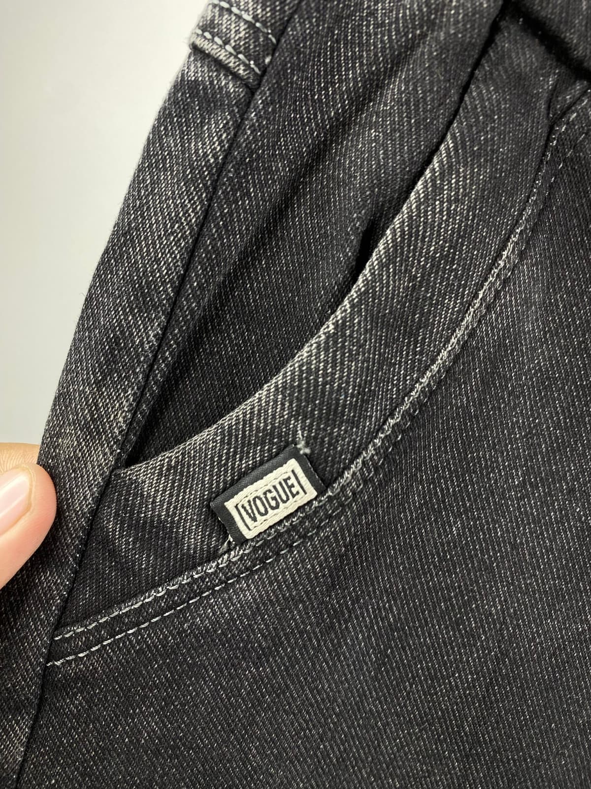 Denim joggers jeans ( thrift) - LARGE by THRIFKART VINTAGE, view 4