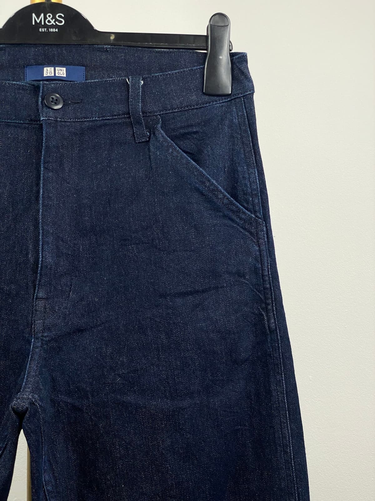 Uniqlo denim jeans - W30 L41 by THRIFKART VINTAGE, view 3