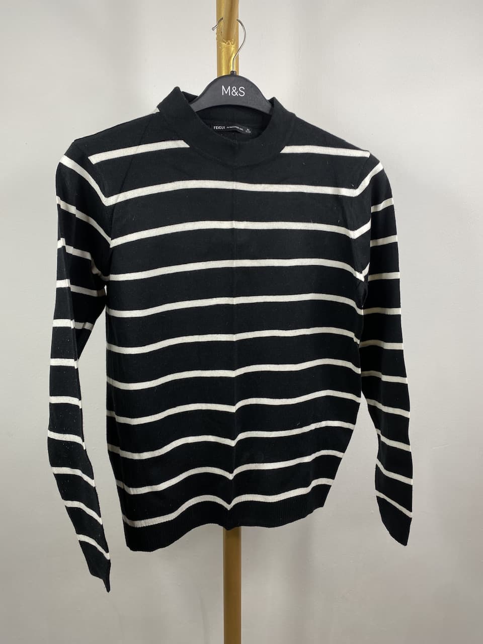 FEICUI SWEATER - SMALL
