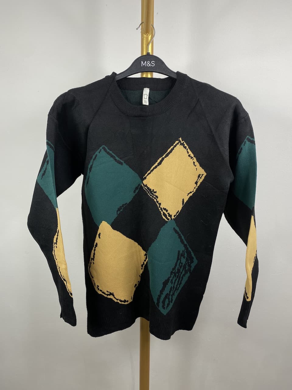 Light weight sweater - SMALL