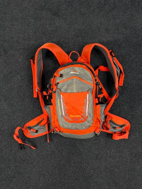GENOVA OUTDOOR BACKPACK