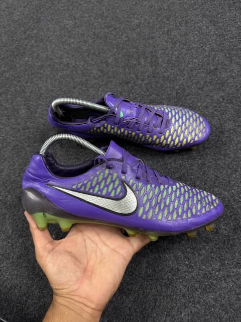 Nike Men's Magista Opus FG FOOTBALL SOCCER SHOES UK8.5