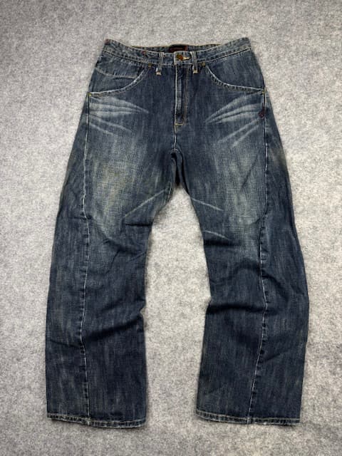 Authentic Vintage Levi's Engineered Jeans (LEJ) Twisted 3D Denim - Medium Wash | Size W32