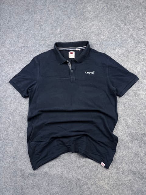 Pre-Loved Levi's Vintage Standard Fit Polo Shirt - Navy Blue | Size L