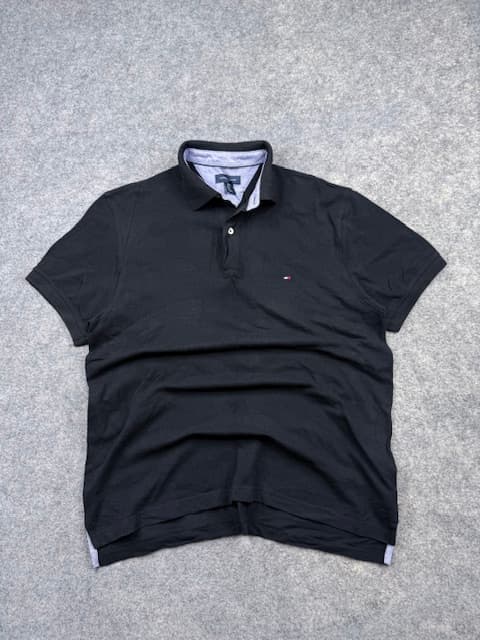 Pre-Loved Tommy Hilfiger Contrast Chambray Polo Shirt - Black | Size M/L