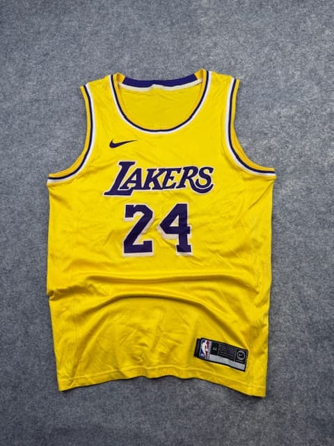 Nike NBA Los Angeles Lakers Kobe Bryant #24 Swingman Basketball Jersey - Gold & Purple | Size XL