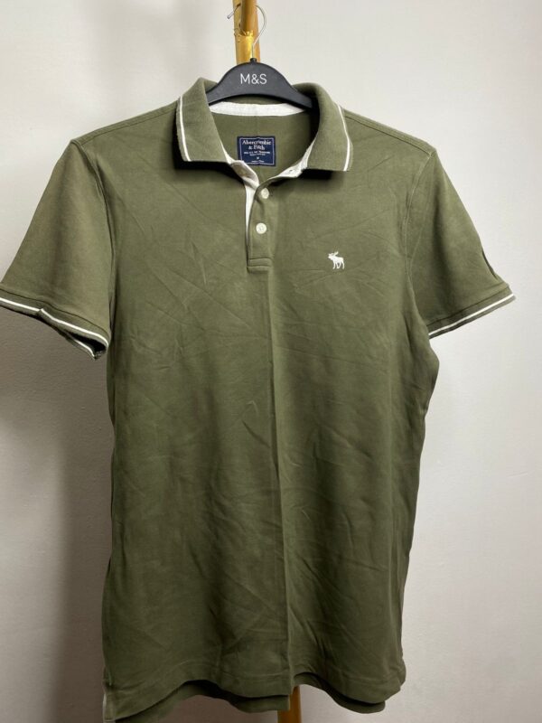 Abercrombie polo T-shirt - Image 2