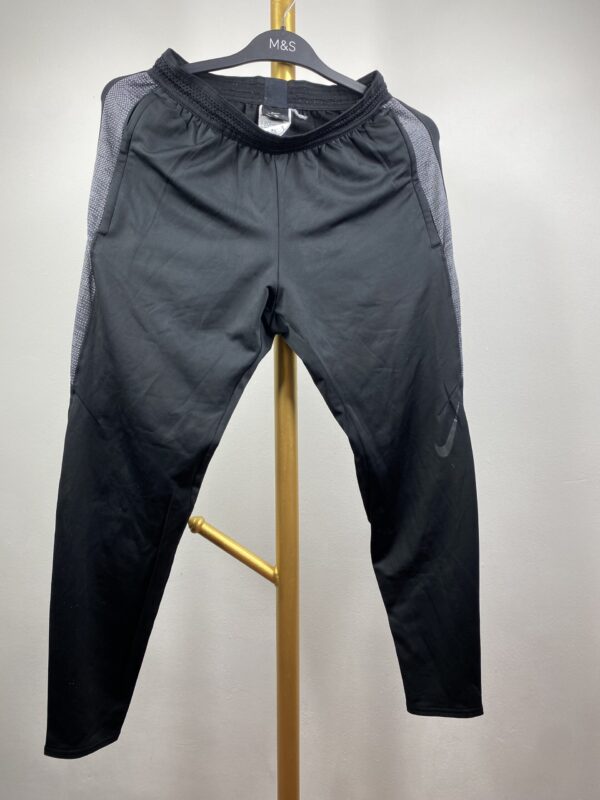 Nike DRI-FIT track pant - Image 2