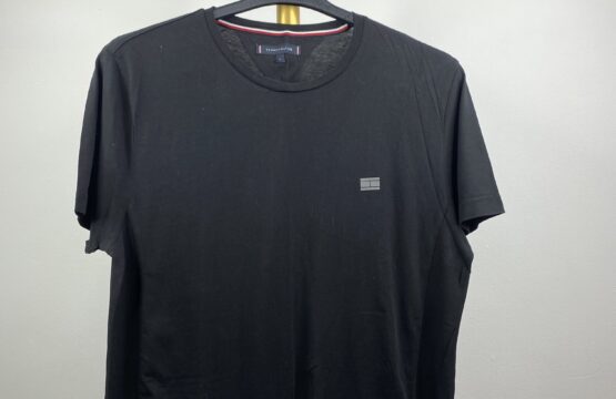 TOMMY HILFIGER COTTON T-SHIRT - LARGE