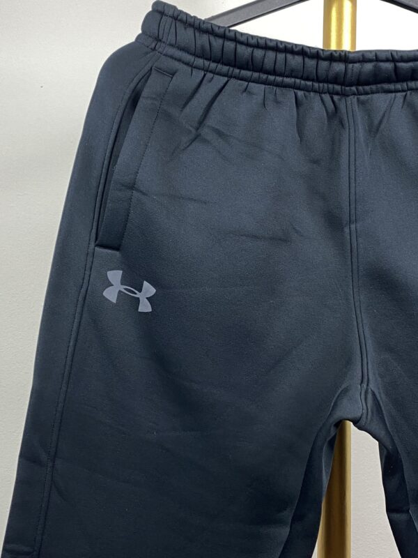 Under armour track pant