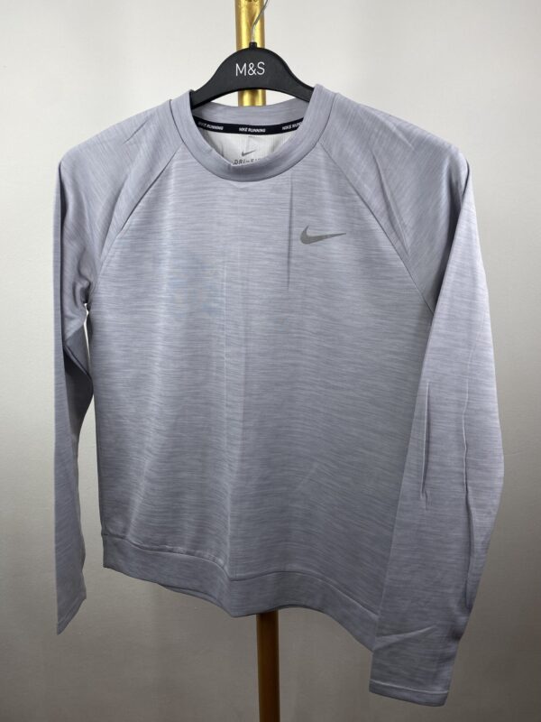 Nike drift full sleeve T-shirt - SMALL - Image 2