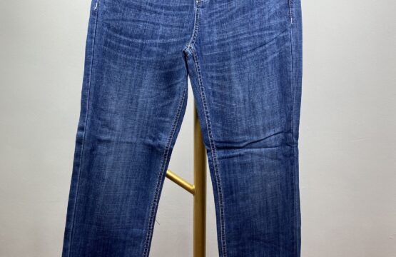 Denim jeans - W29 L42