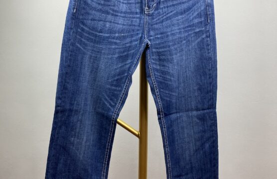 Denim jeans - W30 L42