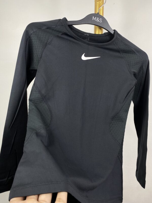 Nike compression (women) - Image 3