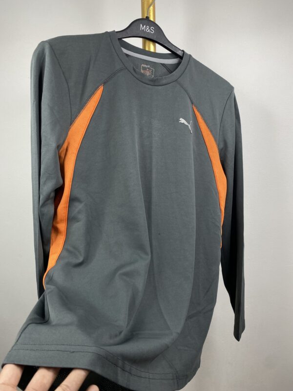 Puma sport T-shirt - LARGE - Image 3