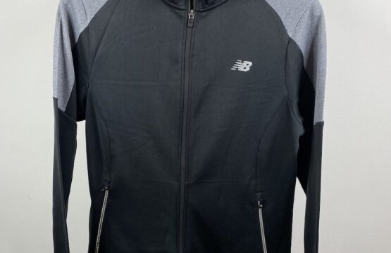 NEW BALANCE SPORT TRACK JACKET - MEDIUM