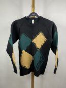 Light weight sweater - SMALL