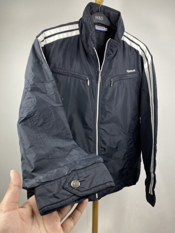 REEBOK LIGHT WEIGHT WINTER JACKET - 3XL - Image 3