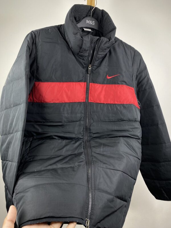 NIKE PUFFER LIGHT WEIGHT WINTER JACKET - LARGE - Image 3