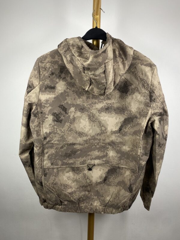 Camouflage jacket - Image 6