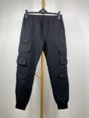 Black cargo pants - MEDIUM