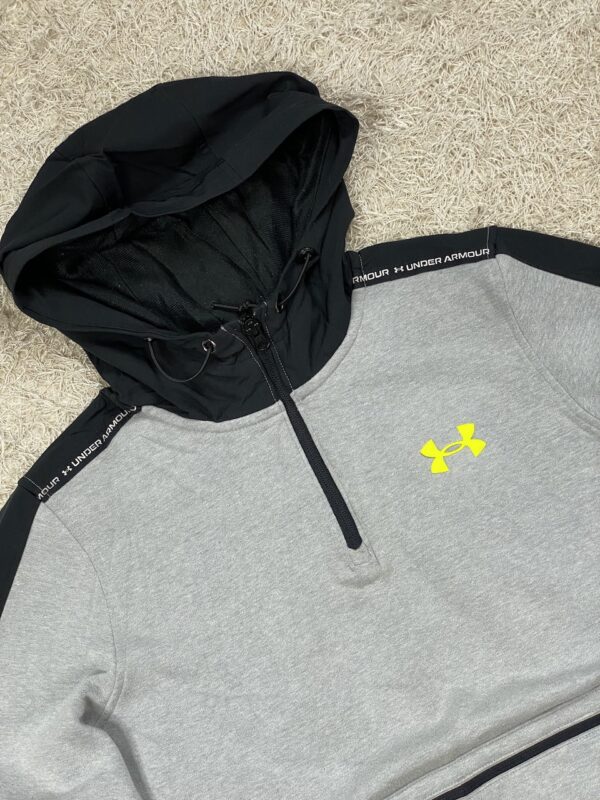 UNDER ARMOUR HOODIE - Image 2