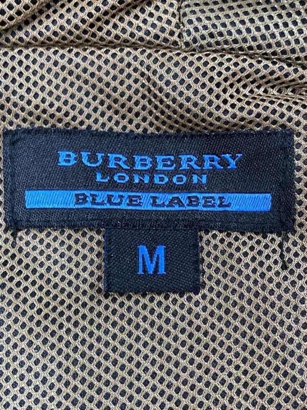 BURBERRY LONDON WINTER JACKET- MEDIUM - Image 5