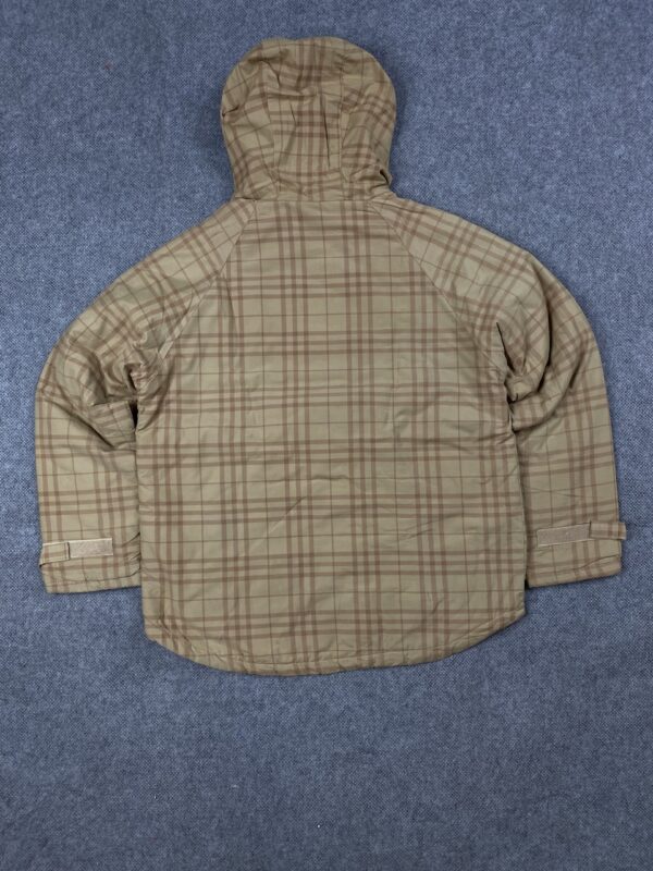 BURBERRY LONDON WINTER JACKET- MEDIUM - Image 8