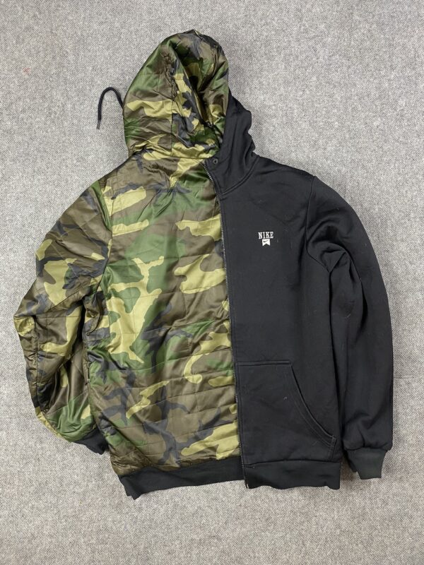 Nike camouflage 2 in 1 winter jacket- LARGE - Image 5