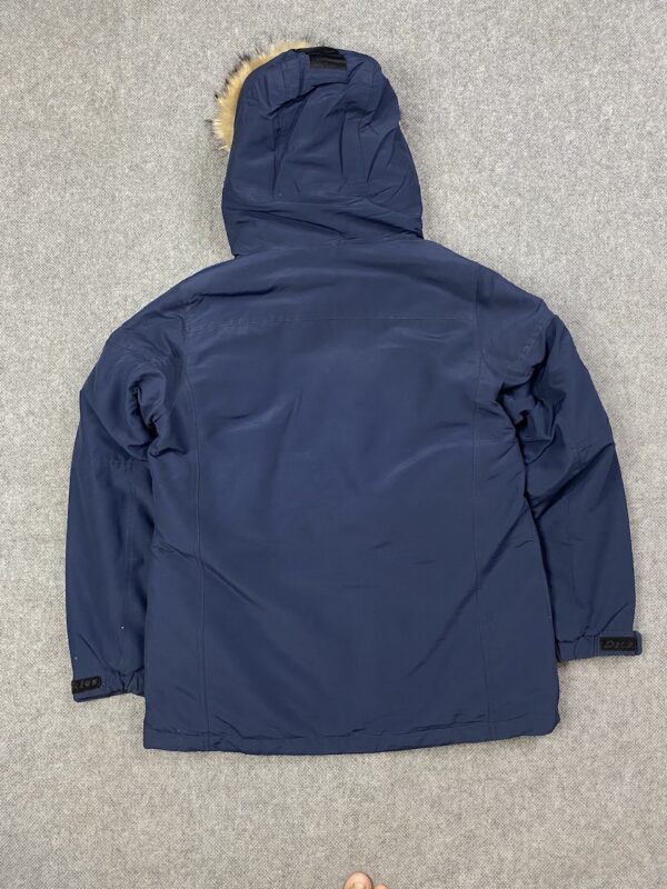 Dickies puffer jacket heavy quality- MEDIUM - Image 9