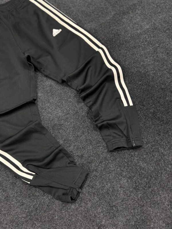 Adidas sport track pant - MEDIUM - Image 4