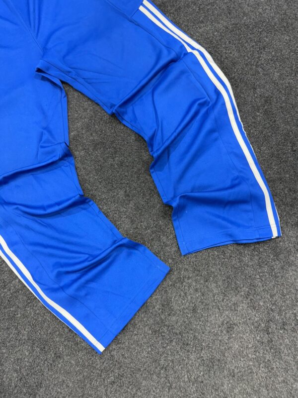 Adidas sport track pant- LARGE - Image 3