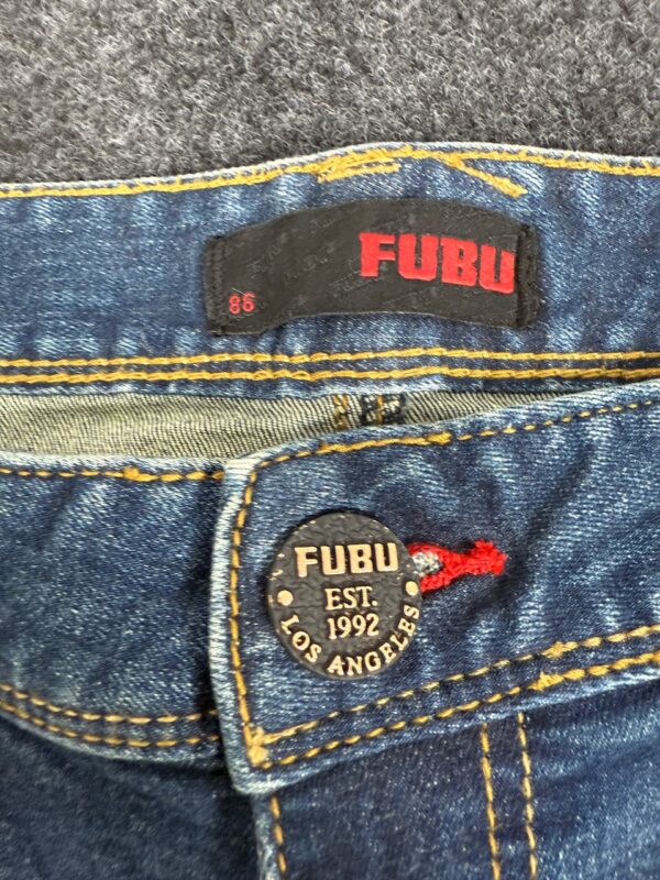 FUBU DENIM JEANS PANTS - W32 L40 - Image 5
