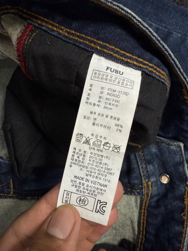 FUBU DENIM JEANS PANTS - W32 L40 - Image 6