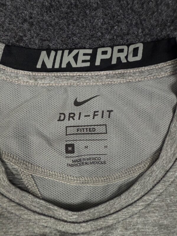 NIKE PRO DRI-FIT FITTED T-SHIRT - MEDIUM - Image 5