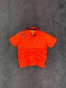 Online vintage clothing