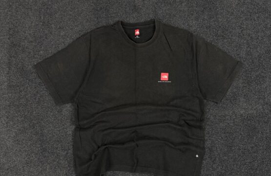 THE NORTH FACE VINTAGE T-SHIRT - LARGE