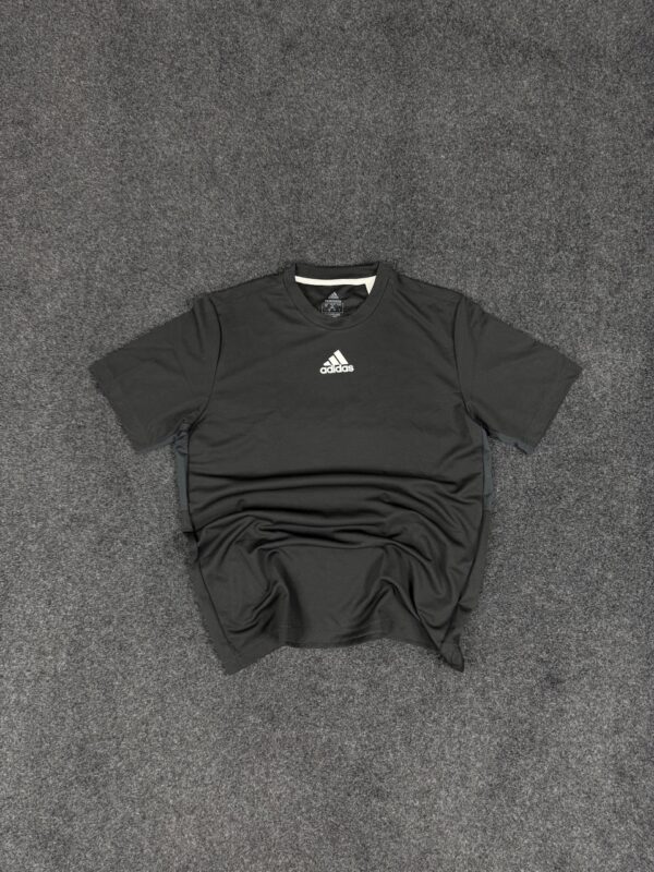 Adidas primegreen aeroready sport T-shirt - LARGE - Image 2