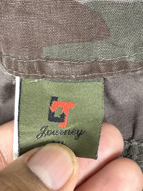 JOURNEY CAMOUFLAGE CARGO PANTS - W32 L40 - Image 4