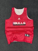 BULLS BASKETBALL REVERSIBLE ADIDAS JERSEY - XL