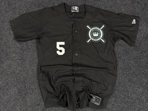 NEW ERA BASEBALL JERSEY - SMALL