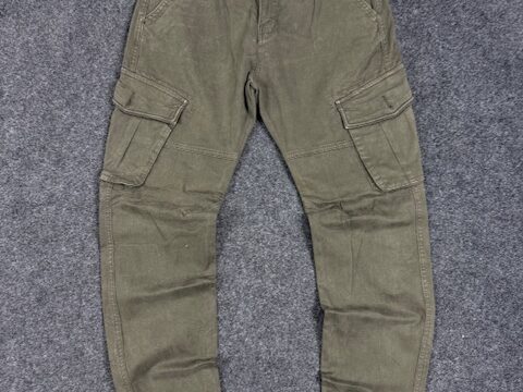 Olive green cargo pants - W29 L41