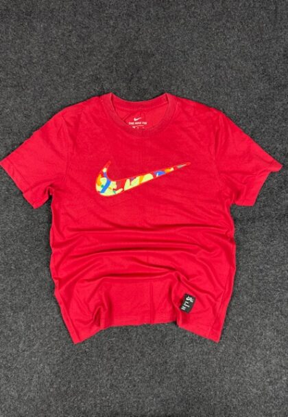 Nike T-shirt