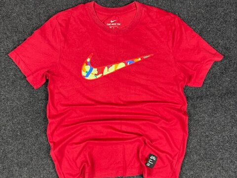 Nike T-shirt