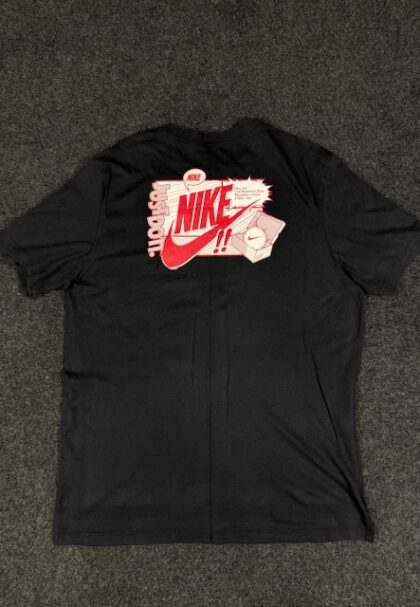 Nike tee