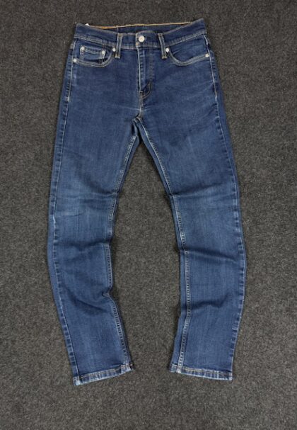Levi’s blue denim jeans pants - W30 L39.5