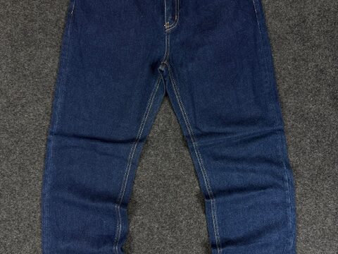 Virhin To Vintage UNTOUCHED & CO JEANS- W34 L40
