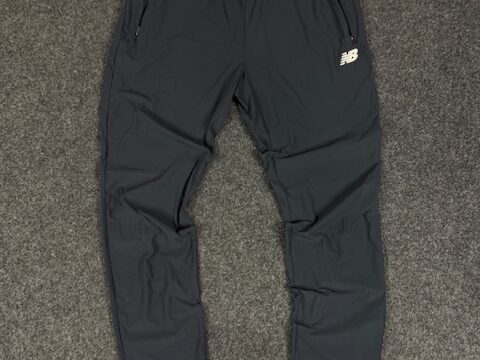 New balance track pants - MEDIUM