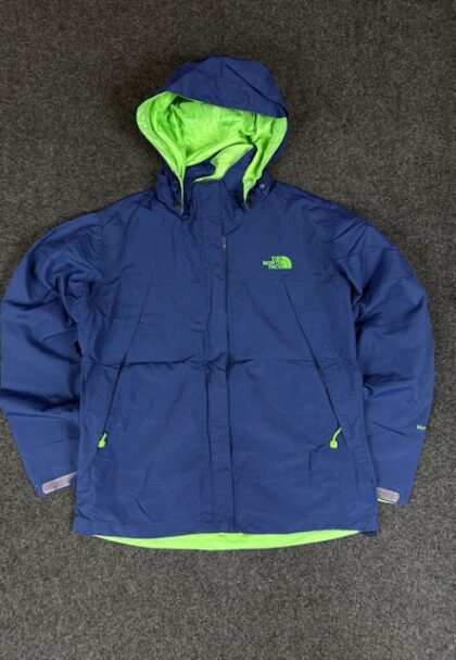 The north face windbreaker jacket