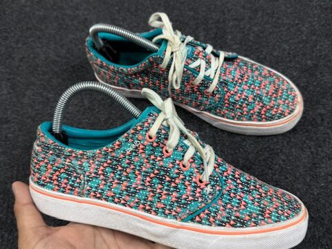 Our OXELO Vulca Canwas Sneakers - UK6.5